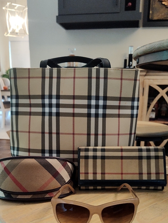 Burberry Handbags - Burberry Bundle!  Burberry Novacheck Tote with Matching Wallet and Sunglasses